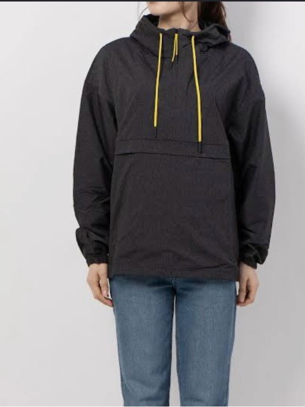 Cole Haan Zerogrand Gray Cycling Anorak with Yellow Drawstrings Size XS